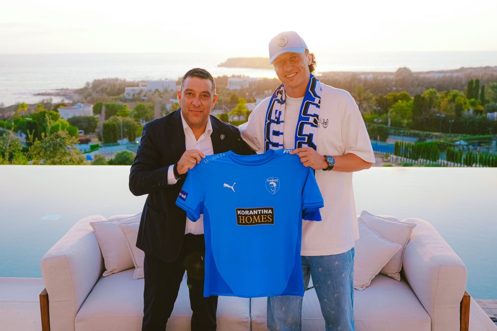 Cựu sao Arsenal - David Luiz trở lại châu Âu