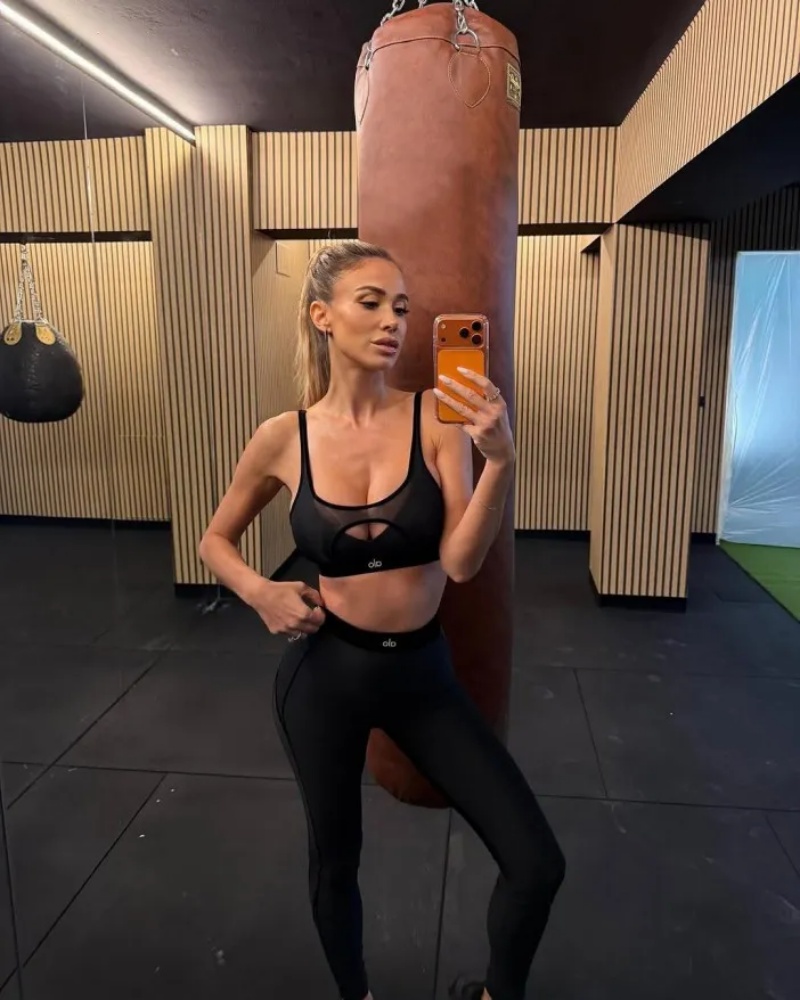 Diletta Leotta gây sốt với loạt ảnh tập gym cuốn hút