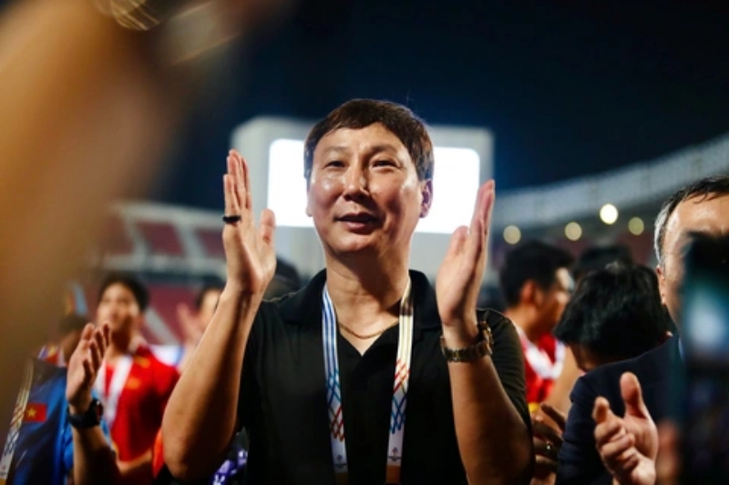 HLV Kim Sang-sik và chiến lược dài hạn cho bóng đá Việt Nam