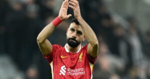 Mohamed Salah xin lỗi đồng đội sau phát ngôn gây sốc