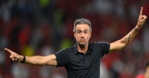 Cuộc chạy đua giành Luis Enrique của MU và Real Madrid